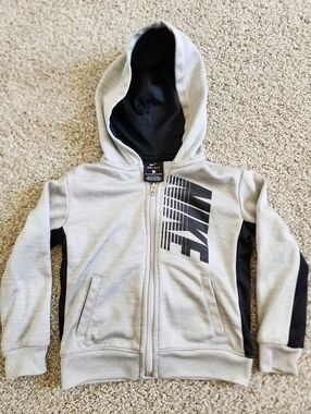 Nike Dri-Fit Boys Zip-Up Hooded Jacket Size 3T